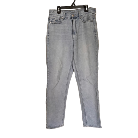 AEO Light Wash Jeans - Picture 1 of 3